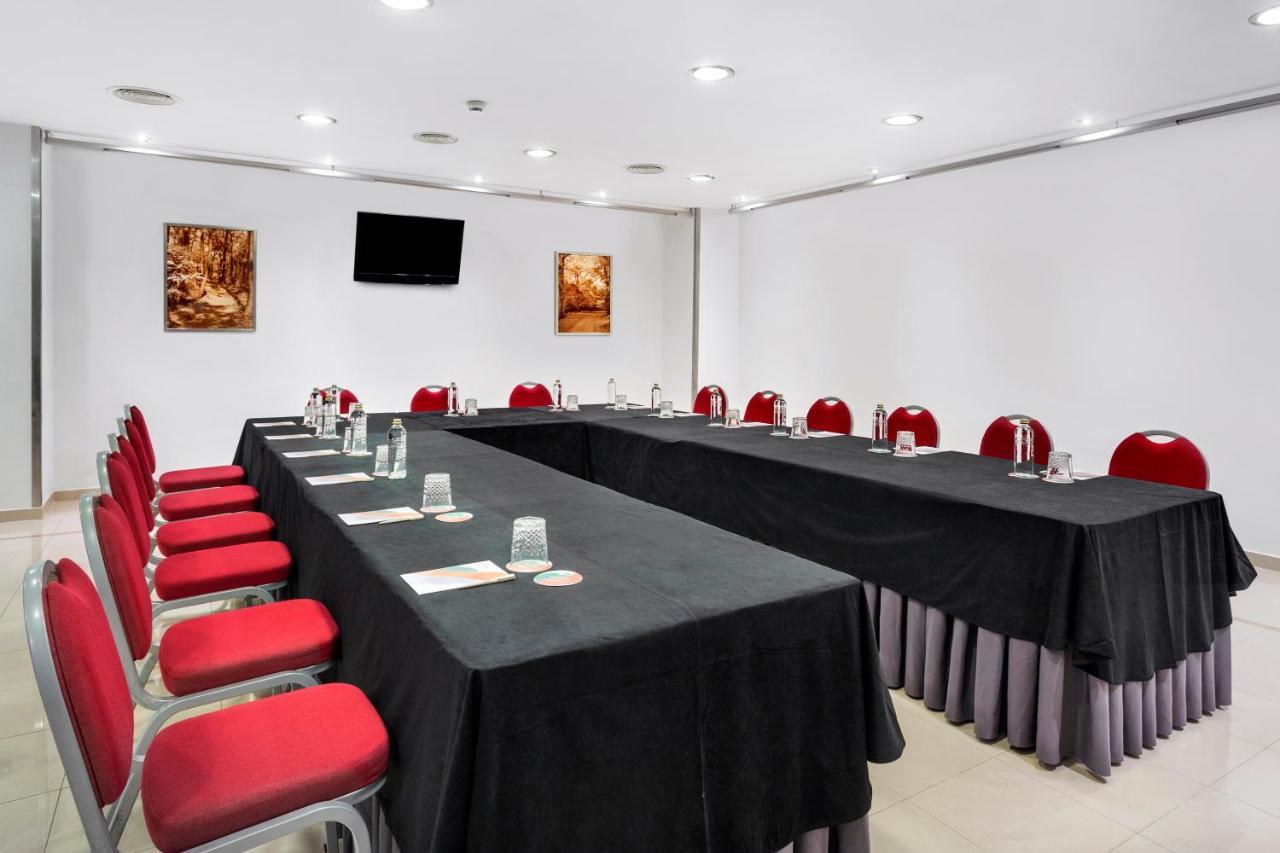 Melia Maria Pita Hotel โอโกรูญา ภายนอก รูปภาพ