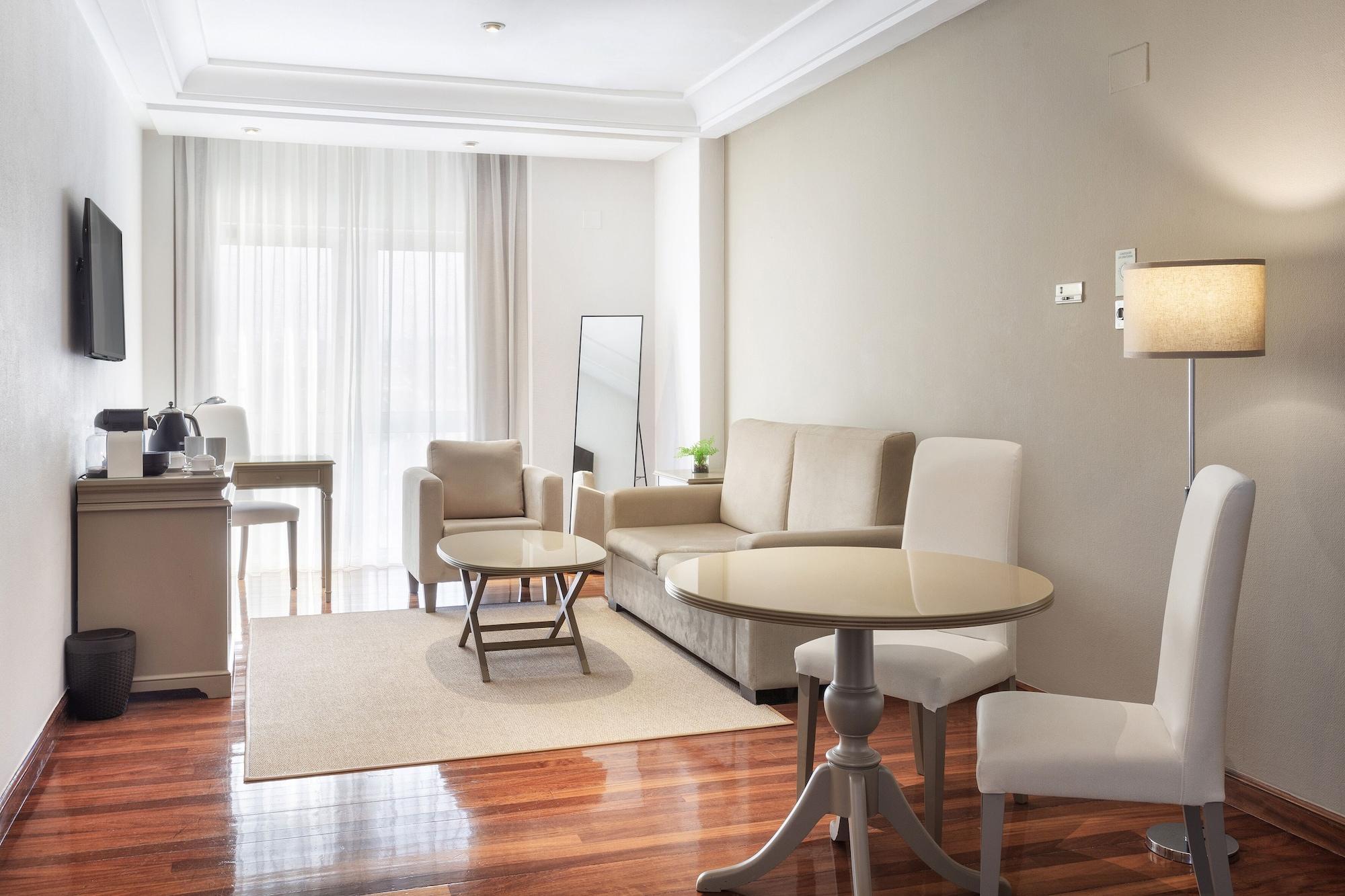 Melia Maria Pita Hotel โอโกรูญา ภายนอก รูปภาพ
